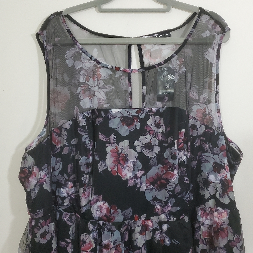 NWT Torrid Floral Mesh Illusion Midi Dress Black Dark Floral Size 26 Plus Boho - Picture 6 of 13